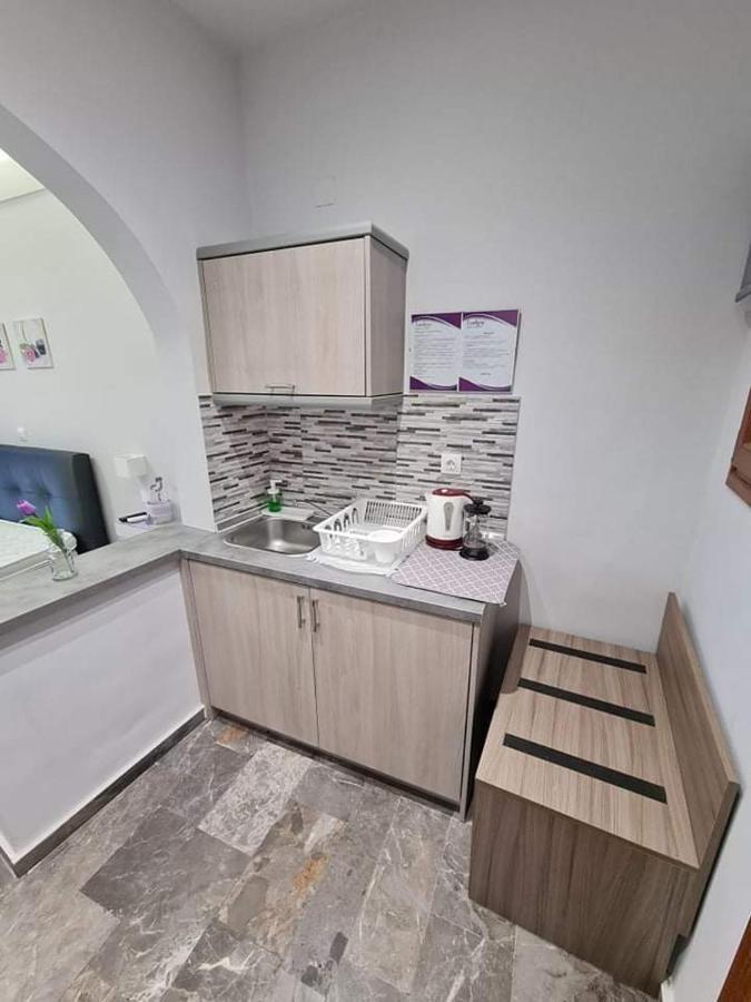 Loukia'S Studios And Apartments Paramonas  Luaran gambar