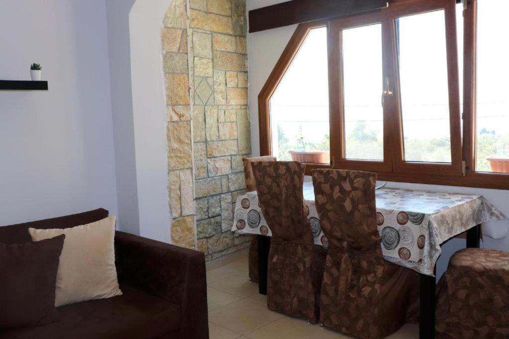 Loukia'S Studios And Apartments Paramonas  Luaran gambar