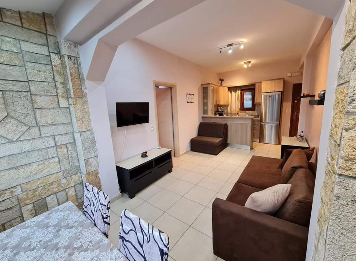 Loukia'S Studios And Apartments Paramonas  Luaran gambar